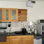 Kisvasut Vendeghaz Apartament *
