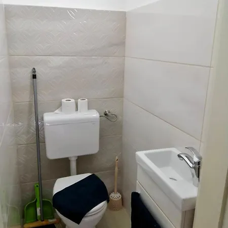 Appartement Kisvasut Vendeghaz *