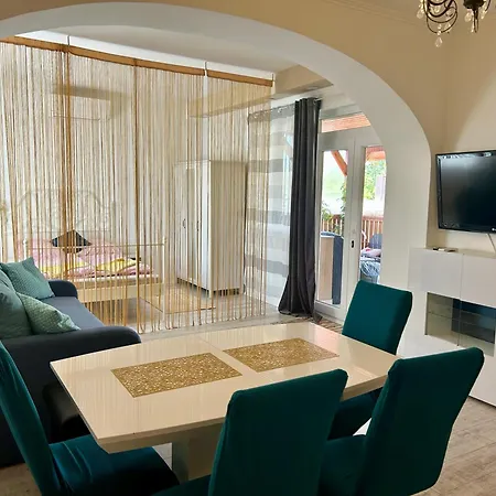 Kisvasut Vendeghaz Appartement Balatonfenyves