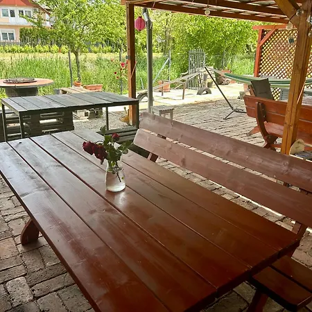 Kisvasut Vendeghaz Appartement Balatonfenyves