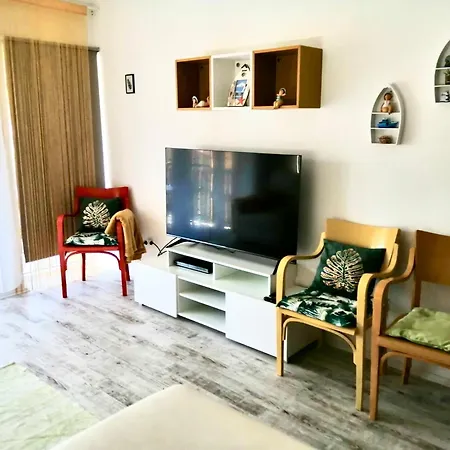 Kisvasut Vendeghaz Appartement *