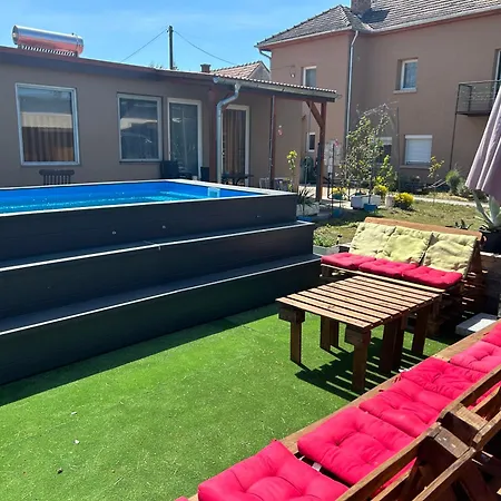 Kisvasut Vendeghaz Appartement Balatonfenyves